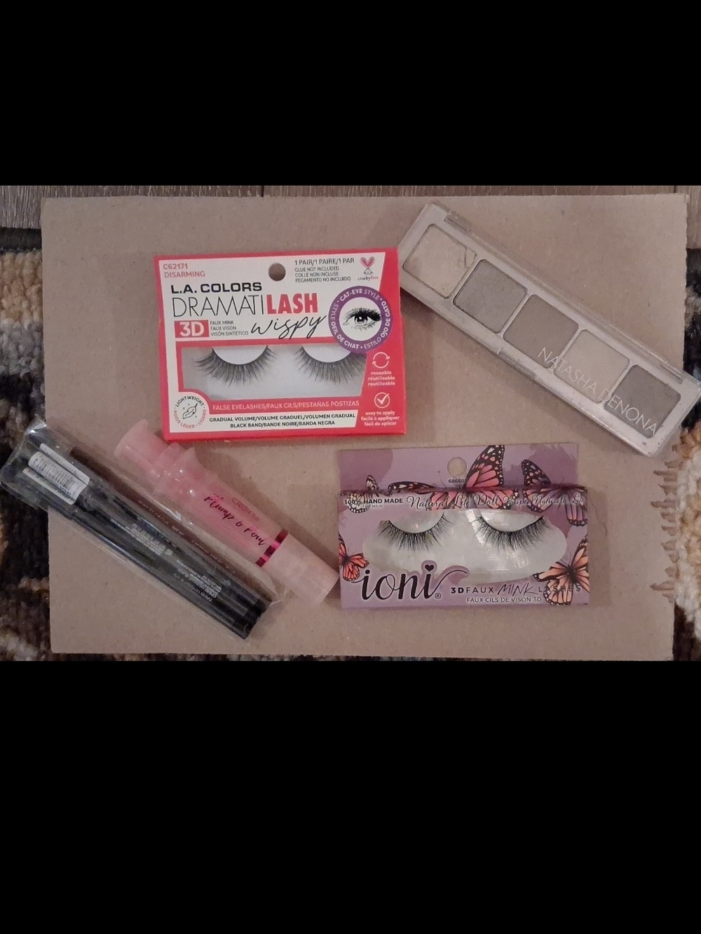 Womens Makeup/Lash Bundle - Picture 4 of 7